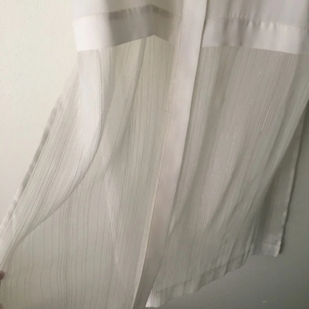 A white collared blouse